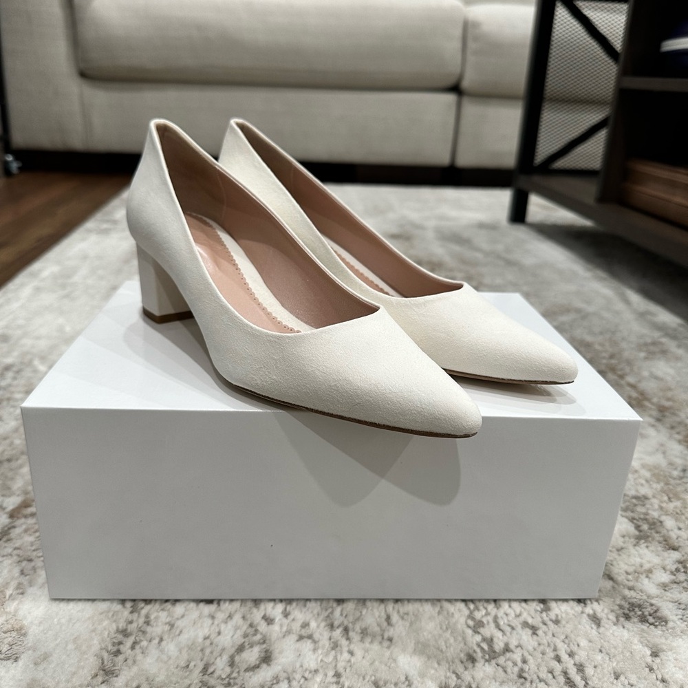 White Block Heel Pumps with Pointed Toe